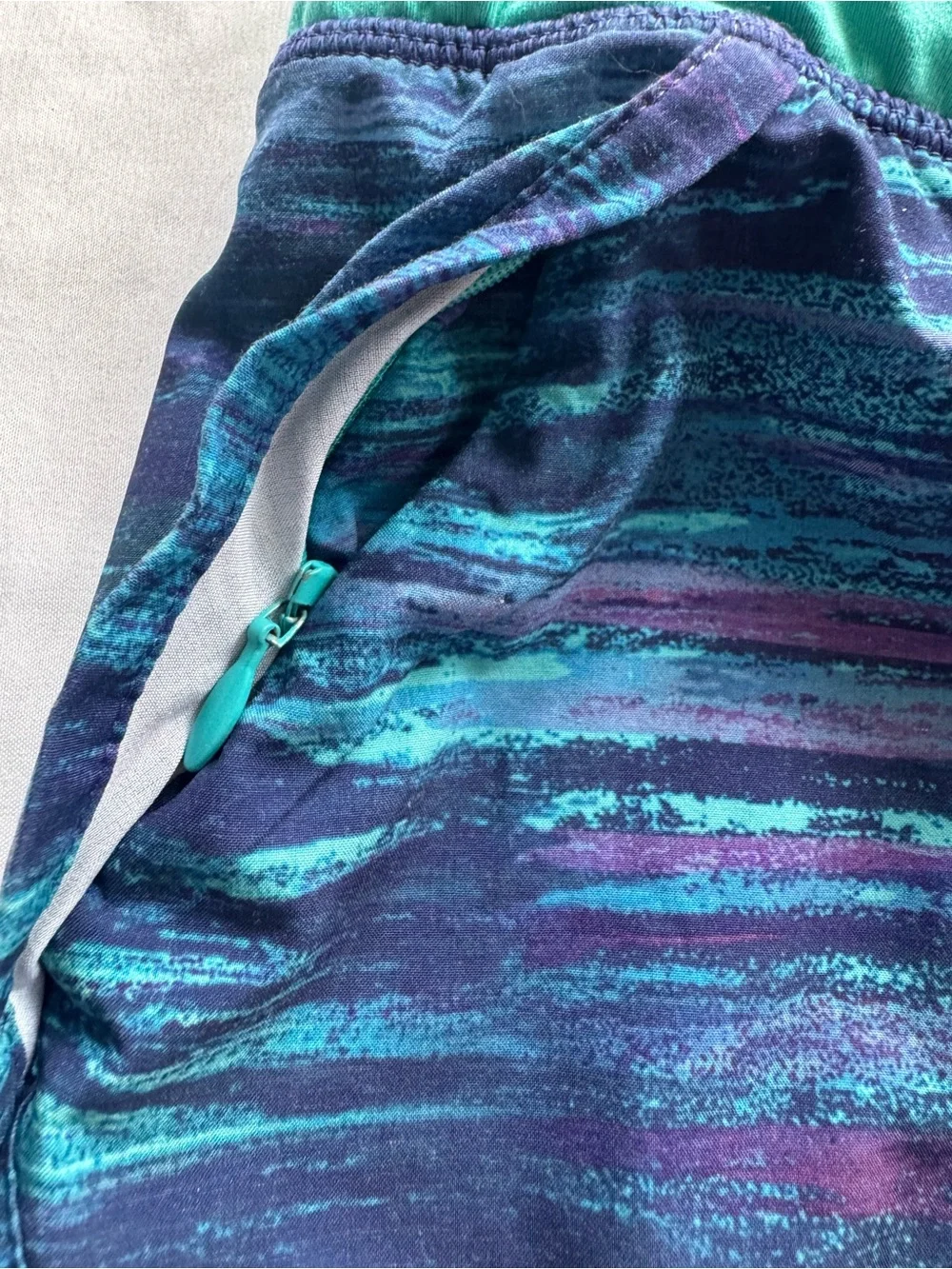 Ivivva Girls Speedy Running Shorts Size 7 Teal Green Teal Blue Purple Space Dye